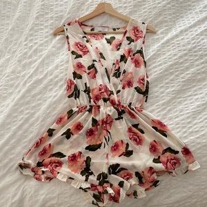 Audrey 3 + 1 Rose Romper